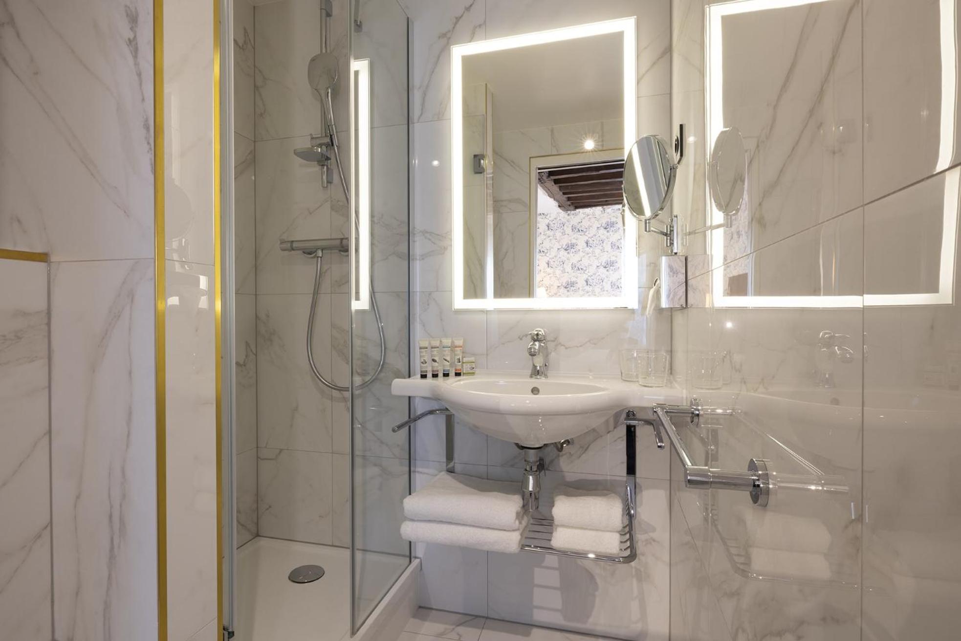 Chambre Quadruple de Luxe