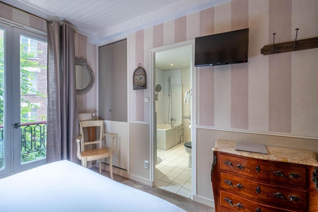 Chambre Lit Queen-Size - Vue sur Jardin