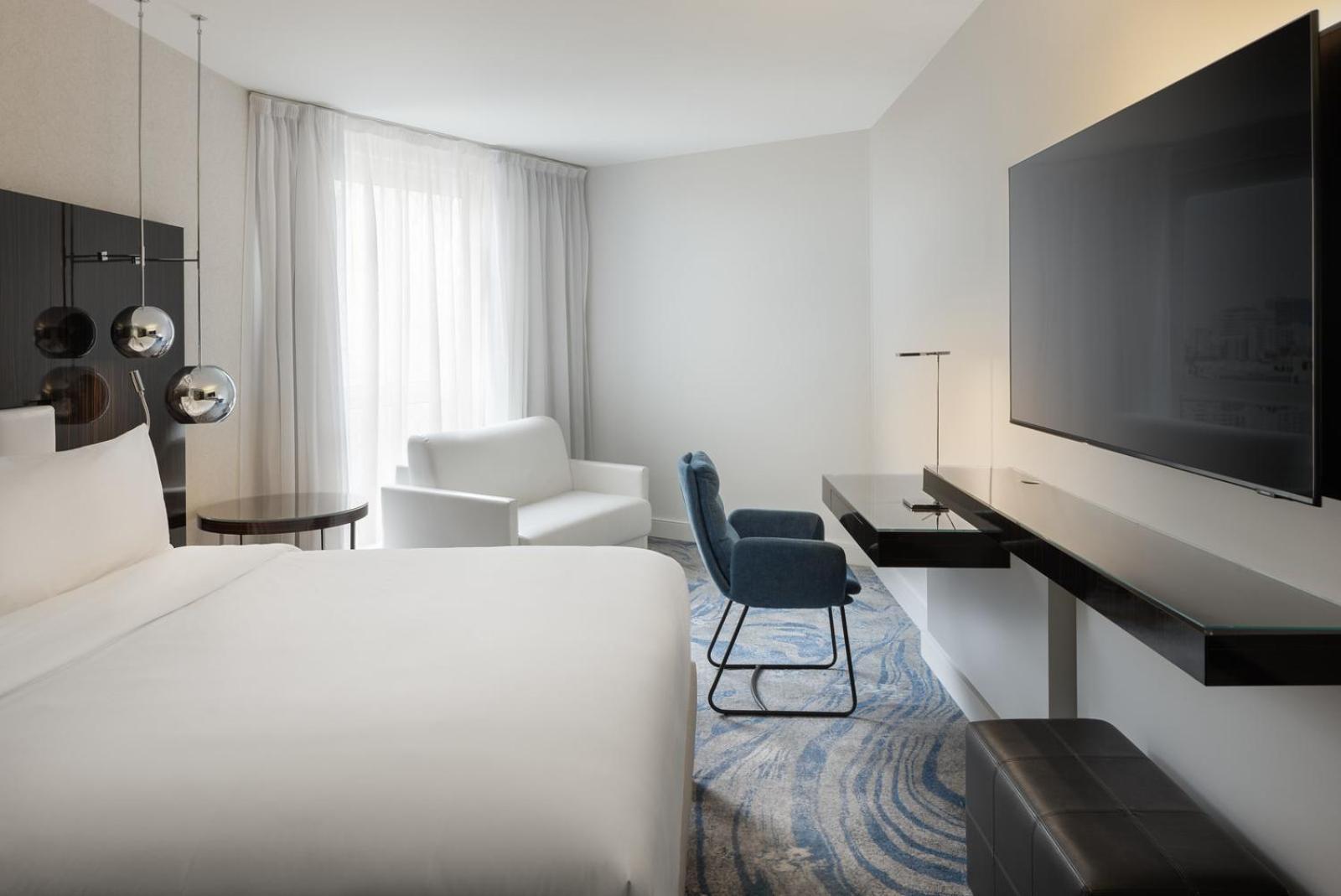 Hébergement Triple Deluxe avec Lit King-Size et Canapé-Lit