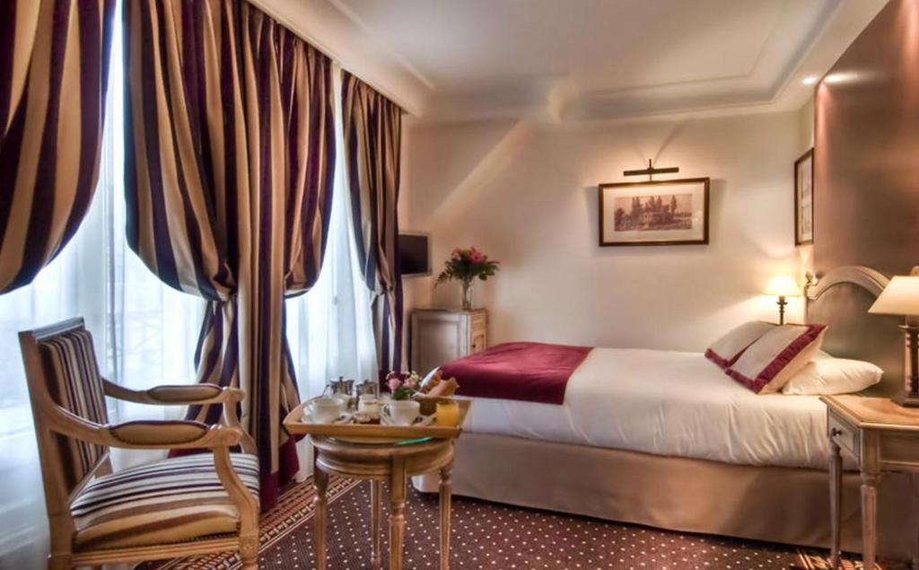 Chambre Supérieure Lit Queen-Size