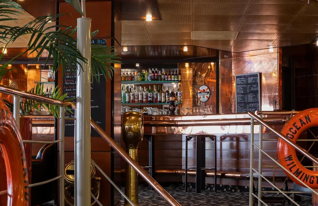 Hôtel Oceania Brest-1