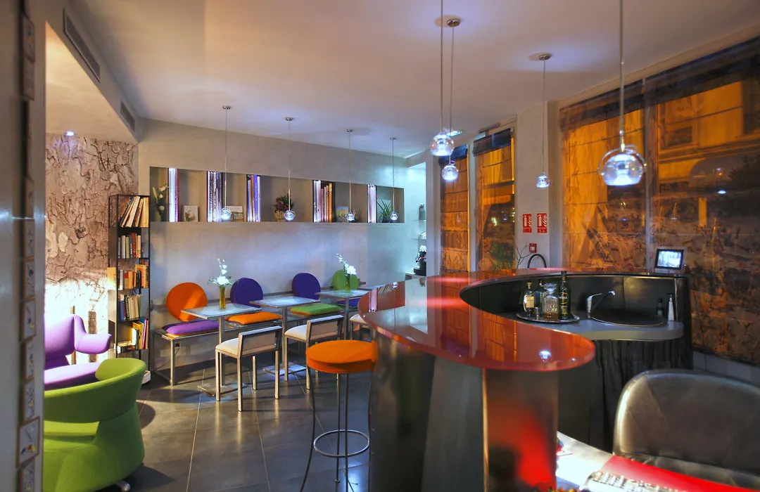 Apostrophe Hôtel-1