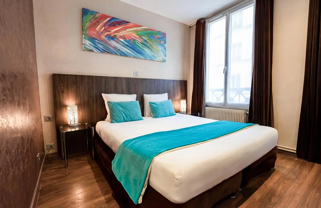 Hotel Pax Opera-1