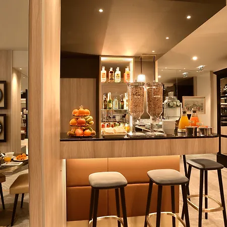 Hotel La Lanterne & Spa By Timhotel-2