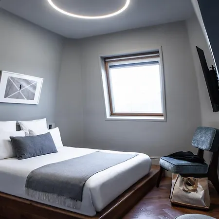 ibis Styles Paris Gare du Nord TGV-2