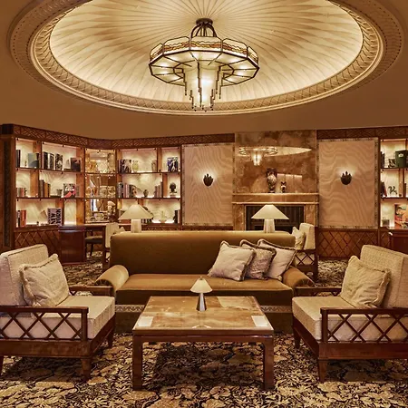 Hôtel Barrière Fouquet's Paris-2