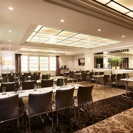 Sofitel Paris Baltimore Tour Eiffel-3