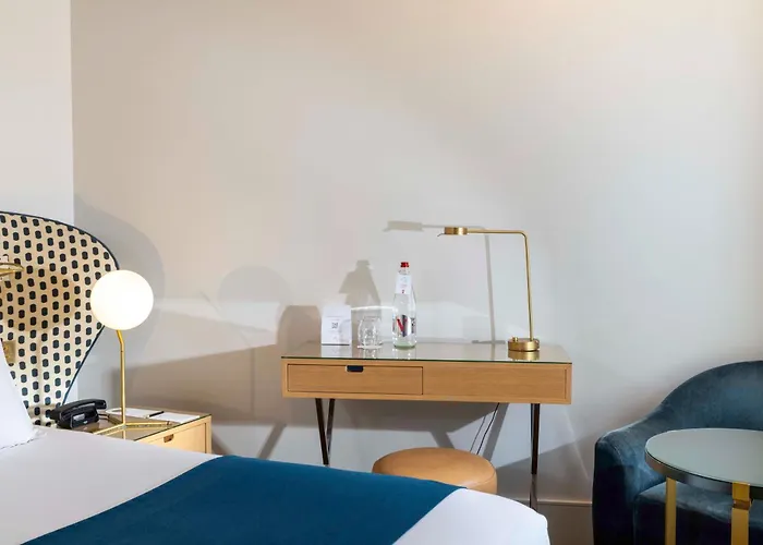 Hôtel Le Marianne Paris