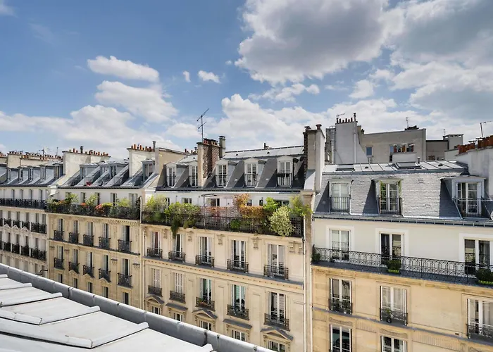 Hôtel ibis Styles Paris Cadet Lafayette