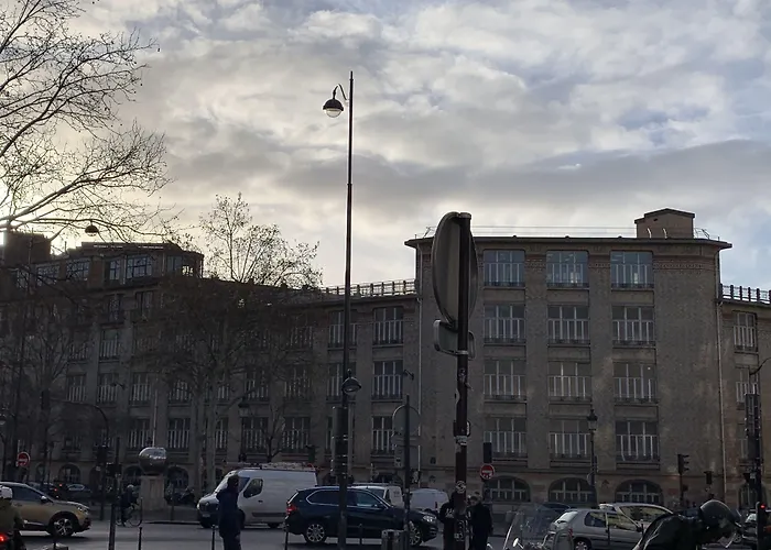 Modern Hôtel Montmartre
