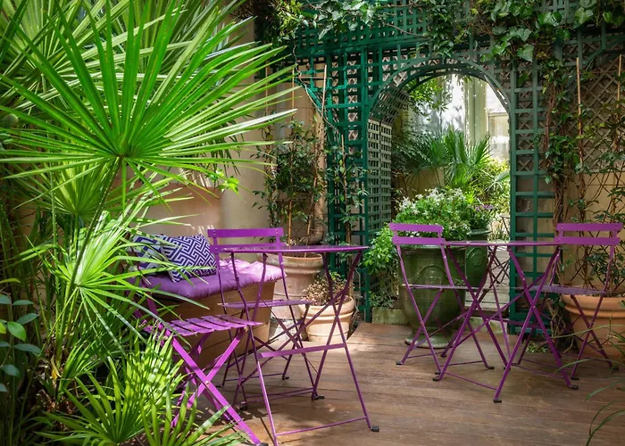 Hôtel Galileo Champs Elysées